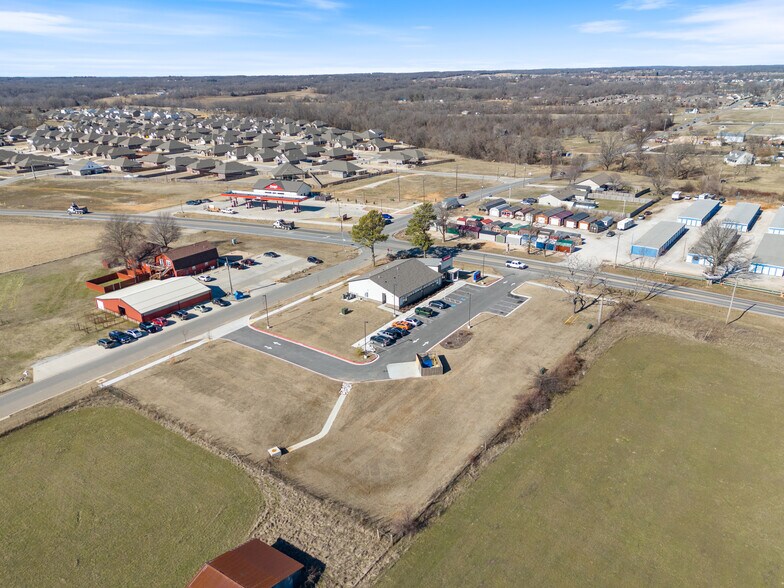 More Photos Of 2103 Slack St, Pea Ridge Land For Sale