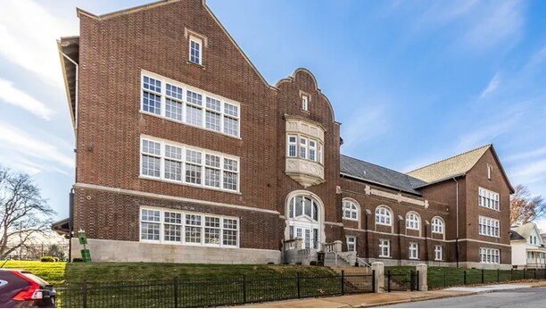 More Photos Of 7135 Canterbury Ave, Saint Louis Apartments For Sale