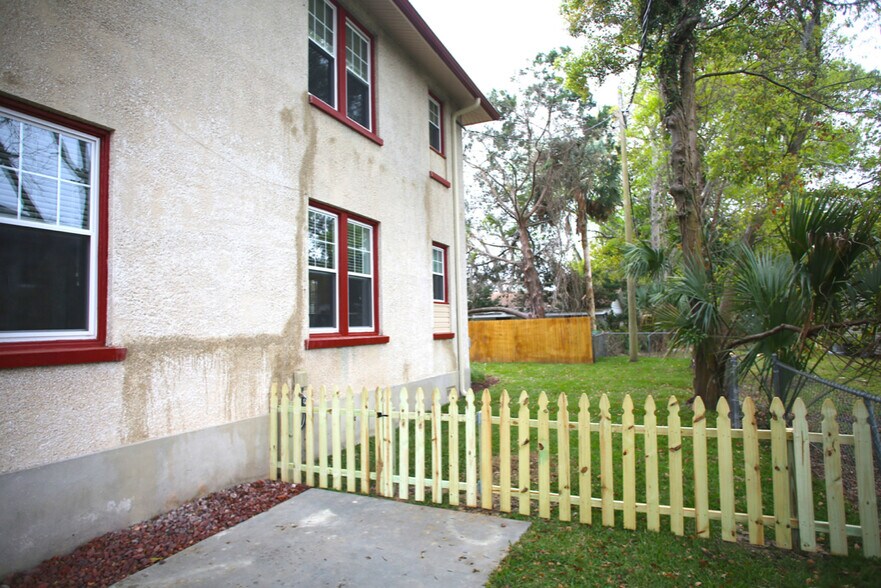 More Photos Of 78 Riberia St, Saint Augustine Specialty For Sale