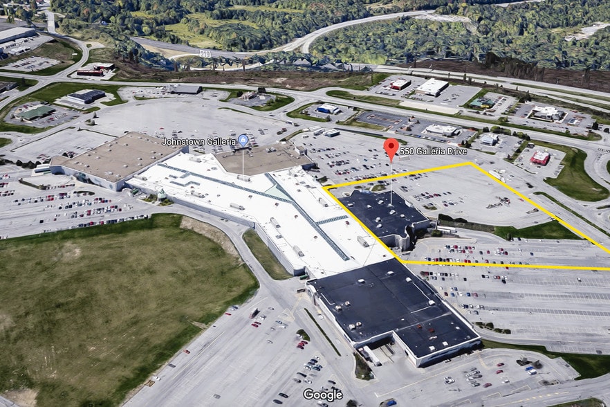 More Photos Of 550 Galleria Dr, Johnstown Department Store For Lease