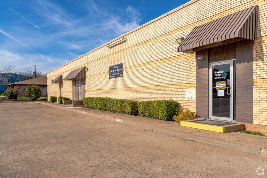 More Photos Of 2200 5th St, Wichita Falls Warehouse For Lease