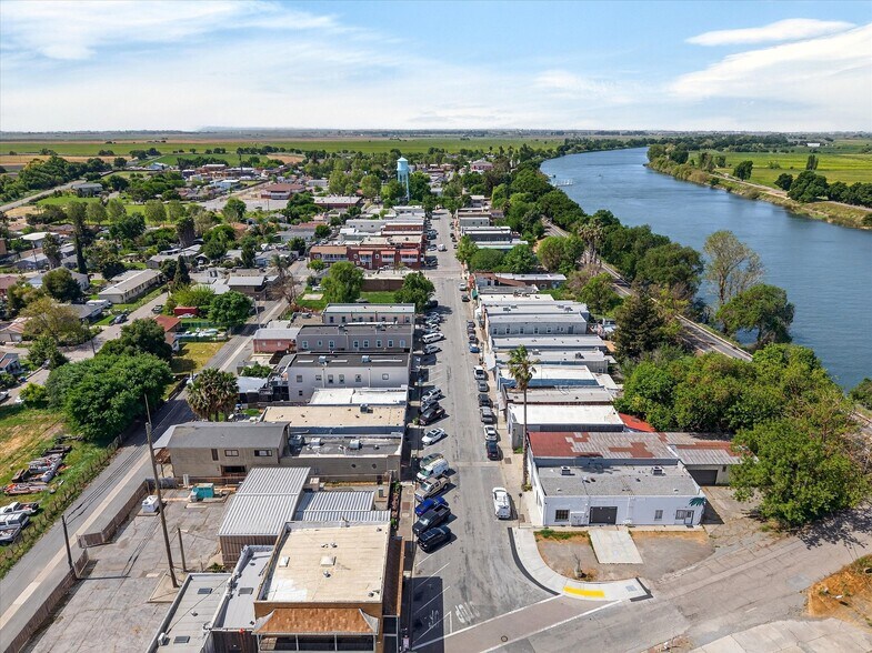 More Photos Of 43 Main St, Isleton Storefront For Sale