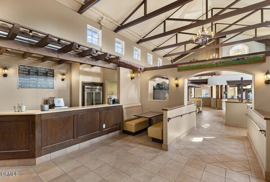 More Photos Of 125 S 10th St, Santa Paula Restaurant For Lease