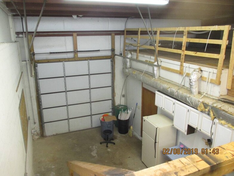 More Photos Of 9107 Industry Dr, Manassas Park Warehouse For Lease