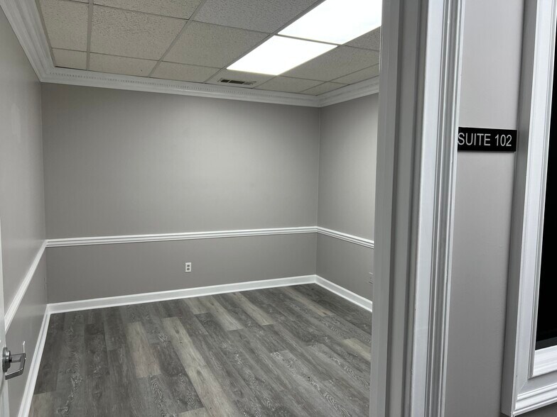 More Photos Of 4047 Holcomb Bridge Rd, Peachtree Corners Loft Creative Space For Lease