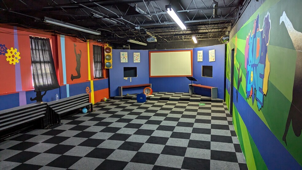 More Photos Of 1045 Coliseum Blvd, Montgomery Religious Facility For Sale