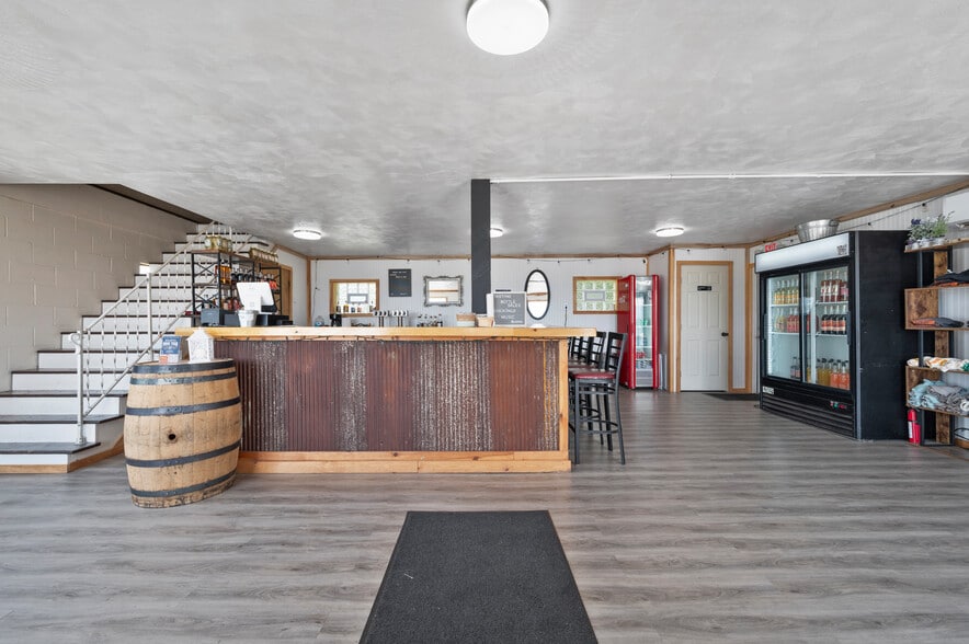 More Photos Of 2006 Mount Pleasant Rd, Greensburg Freestanding For Sale