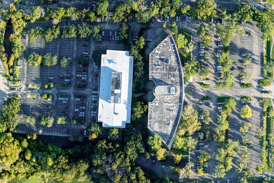 More Photos Of 601 S Lake Destiny Rd, Maitland Unknown For Lease