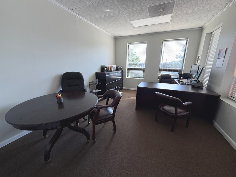 More Photos Of 303-309 S Main St, Bel Air Office For Lease