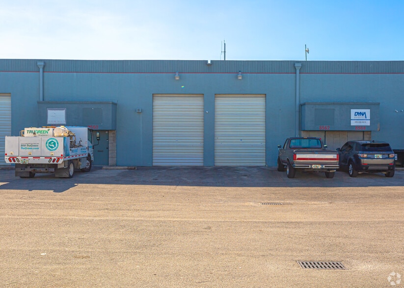 More Photos Of 8530-8548 NW 64th St, Miami Warehouse For Lease