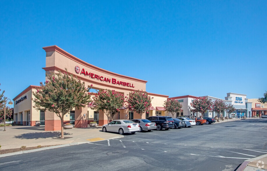 More Photos Of 101-125 Bernal Rd, San Jose Unknown For Lease