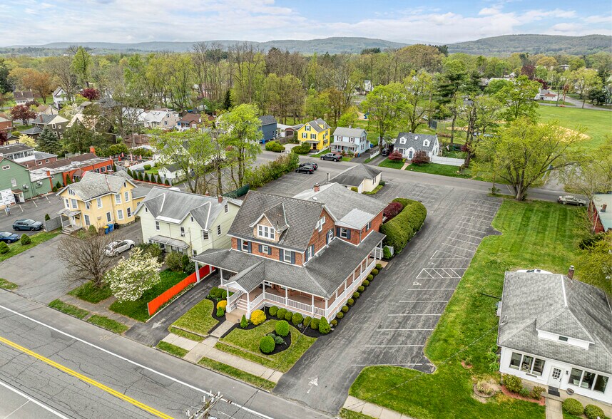 More Photos Of 411 Albany Ave, Kingston Storefront Retail Office For Sale