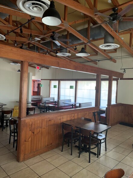 More Photos Of 4011 E Busch Blvd, Tampa Fast Food For Sale