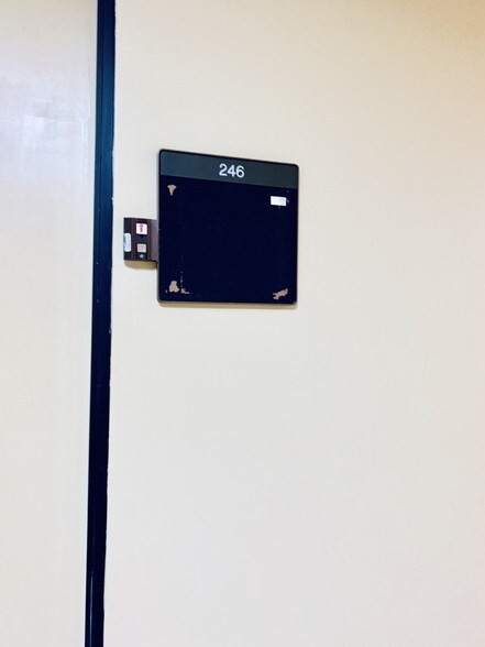 More Photos Of 8370 W Flagler St, Miami Medical For Sale