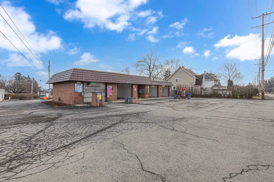 More Photos Of 312 Darlington Rd, Beaver Falls Carwash For Sale