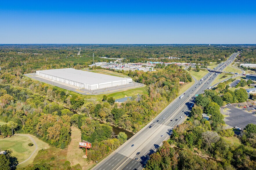 More Photos Of 1325 Truby Dr, Haw River Distribution For Lease