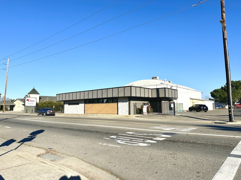 Primary Photo Of 4979 Olivehurst Ave, Olivehurst General Retail For Sale