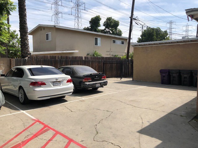 More Photos Of 45 E 69th Way, Long Beach Apartments For Sale