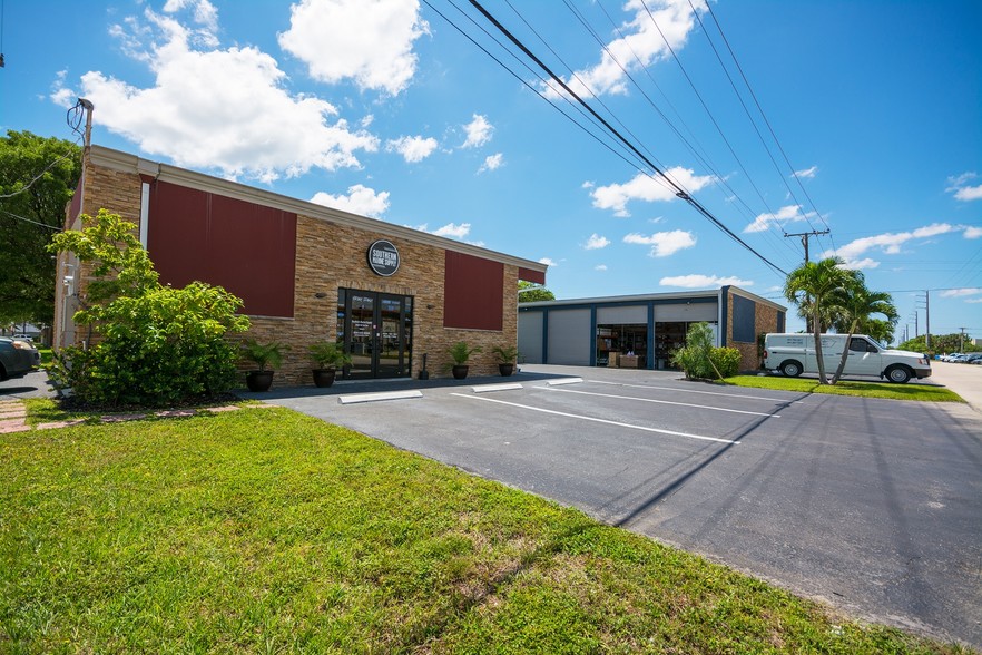 Primary Photo Of 2600 SW 3rd Ave, Fort Lauderdale Light Distribution For Sale