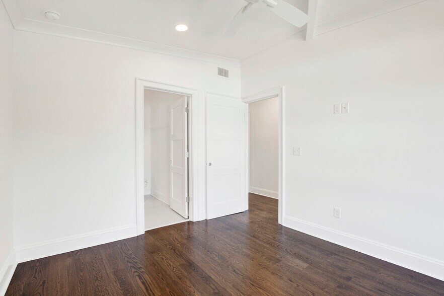 More Photos Of 104 17th pl, Tybee Island Multifamily For Sale