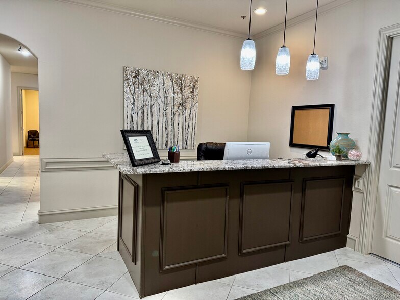 More Photos Of 3419 Cross Timbers Rd, Flower Mound Office For Sale