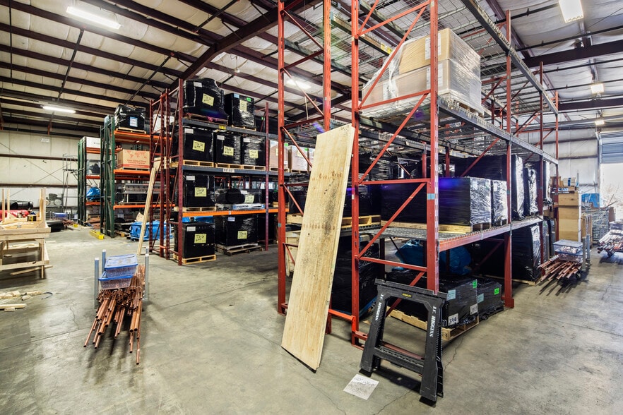 More Photos Of 133 Maple St, Stoughton Warehouse For Lease