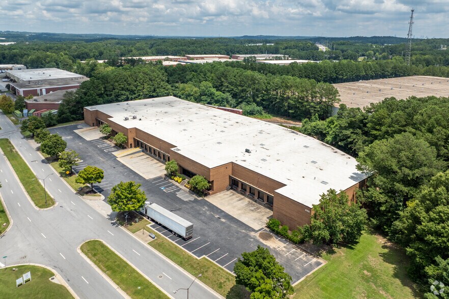 More Photos Of 6150 Lagrange Blvd SW, Atlanta Warehouse For Lease