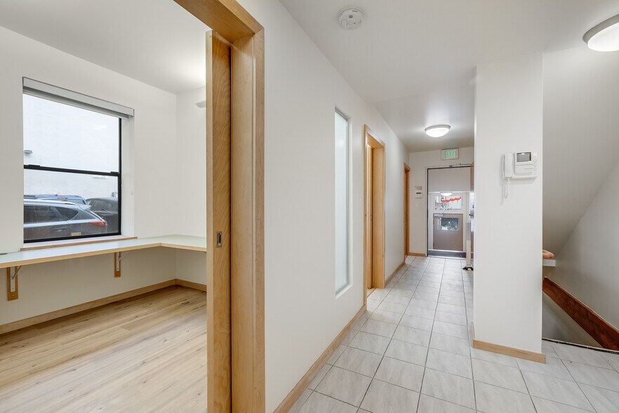 More Photos Of 883 Sacramento St, San Francisco Apartments For Sale