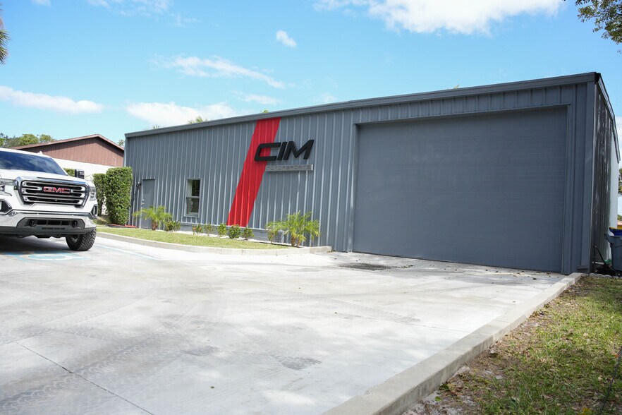 More Photos Of 2319 Guava Dr, Edgewater Warehouse For Sale