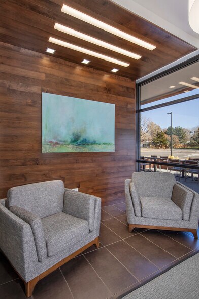 More Photos Of 2696 S Colorado Blvd, Denver Unknown For Lease