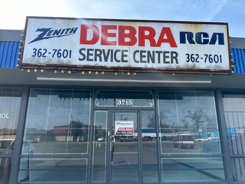 More Photos Of 3711-3721 Lamar Ave, Memphis Unknown For Lease