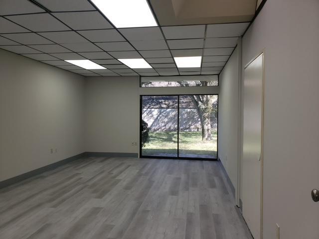 More Photos Of 2121 Corporate Square Blvd, Jacksonville Office For Lease