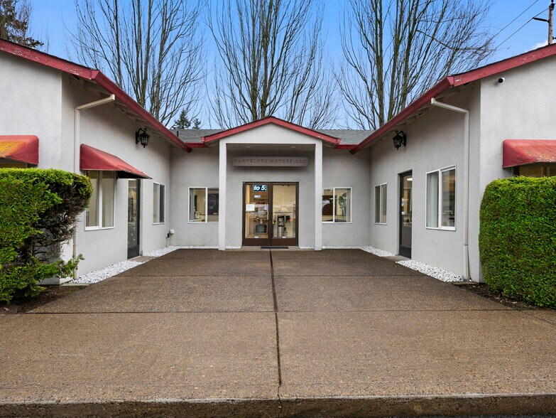 Primary Photo Of 17795-17835 SW Pacific Hwy, Tualatin Storefront Retail Office For Sale