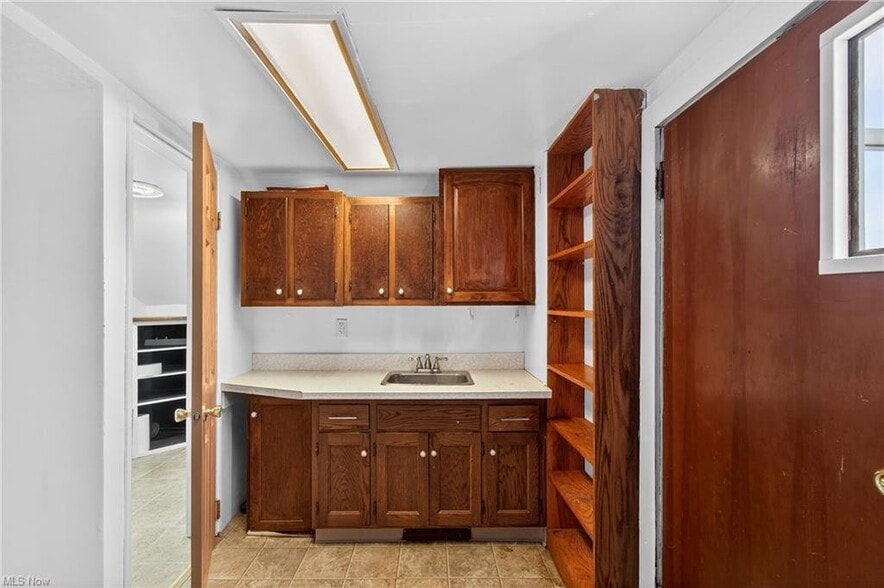 More Photos Of 845 Spruce St, Wooster Restaurant For Sale