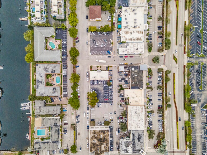 More Photos Of 71 NE 27th Ave, Pompano Beach Office For Sale