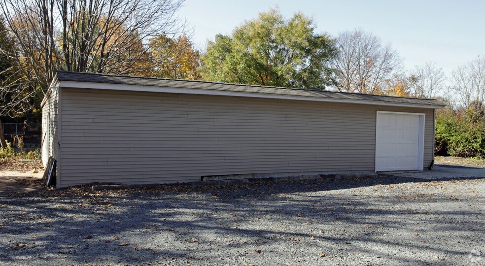 More Photos Of 33 Kuser Rd, Trenton Office For Sale