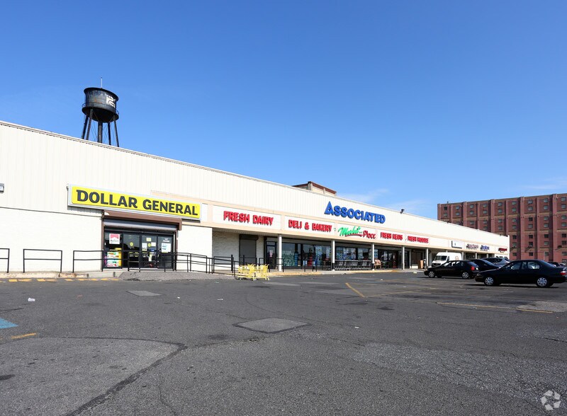 More Photos Of 3776 L St, Philadelphia Unknown For Lease
