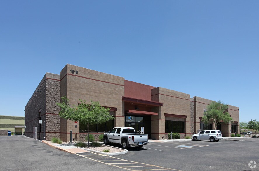 More Photos Of 1518 W Knudsen Dr, Phoenix Warehouse For Lease