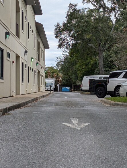 More Photos Of 139 Beal Pky SE, Fort Walton Beach Office For Sale