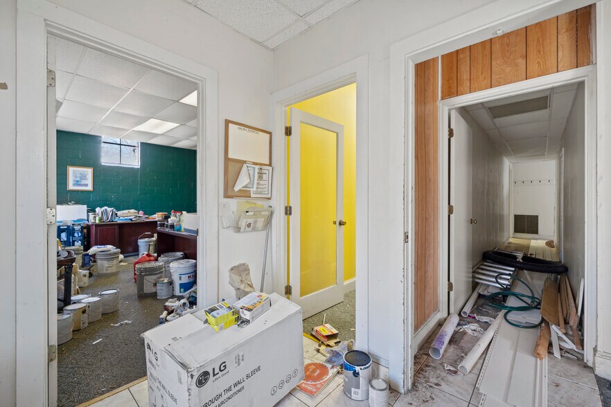 More Photos Of 3305 Stockton St, Winston-Salem Medical For Sale