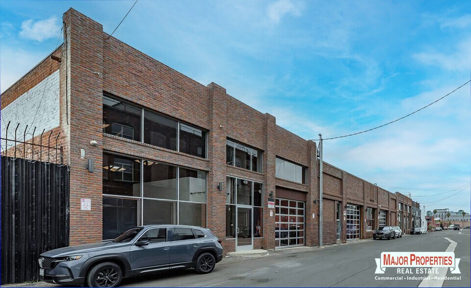 Primary Photo Of 428-436 Colyton St, Los Angeles Warehouse For Lease