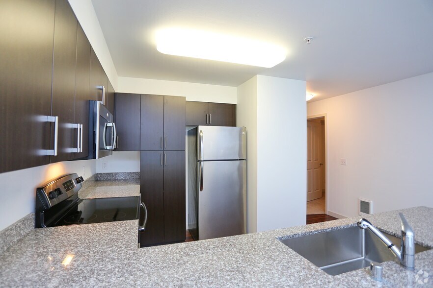 More Photos Of 11101 NE 12th St, Bellevue Apartments For Lease