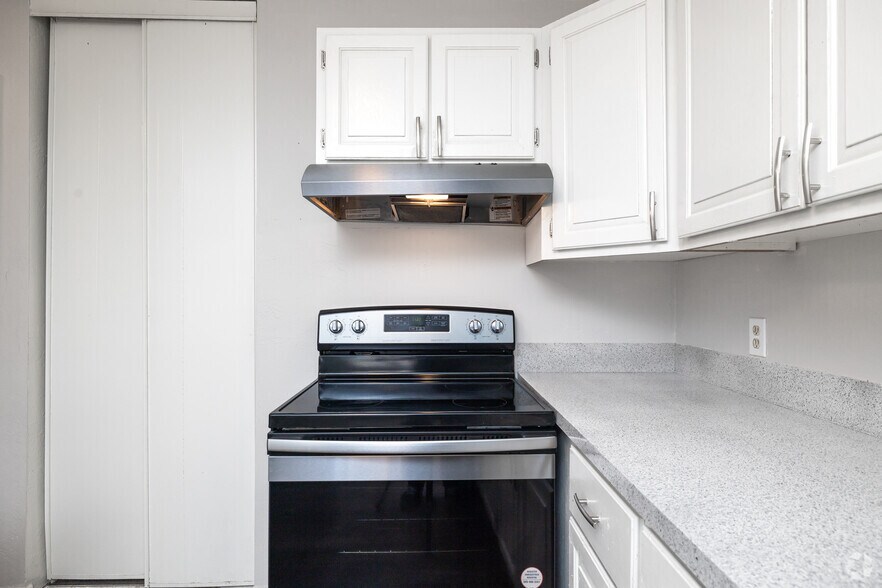 More Photos Of 1775 W 4800 S, Roy Apartments For Sale