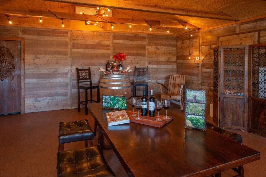 More Photos Of 40150 Barksdale Cir, Temecula Winery Vineyard For Sale