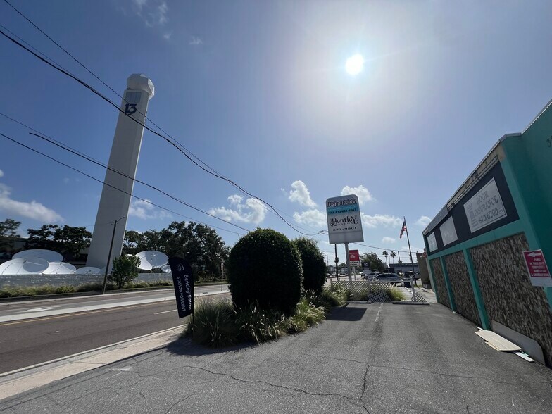 More Photos Of 3226-3230 W Kennedy Blvd, Tampa Storefront Retail Office For Sale