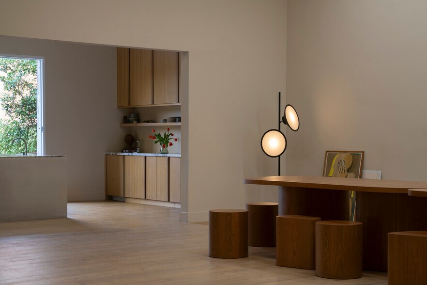 More Photos Of 4745 W Washington Blvd, Los Angeles Storefront Retail Office For Sale