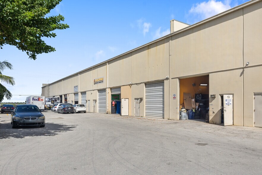 More Photos Of 15420 SW 136th St, Miami General Retail For Sale