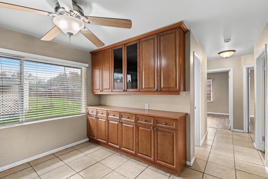 More Photos Of 9676 S Airport Way, Manteca Specialty For Sale
