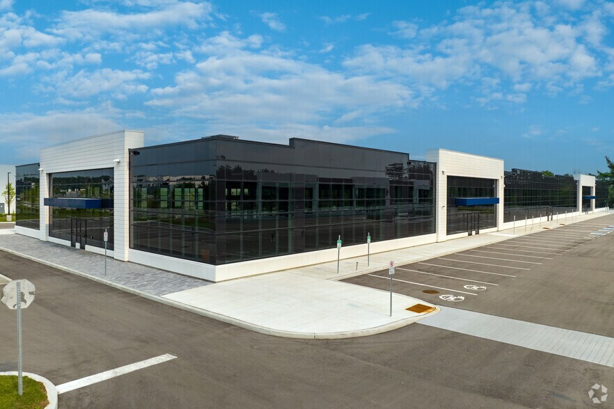 Primary Photo Of 31 Performance Dr, Richmond Hill Office For Sale