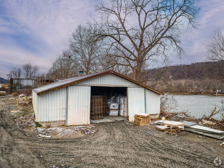 More Photos Of 1129 Collins Memorial Dr, Chester Industrial For Sale